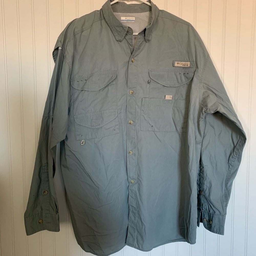 Blue grey Columbia men’s button up size large